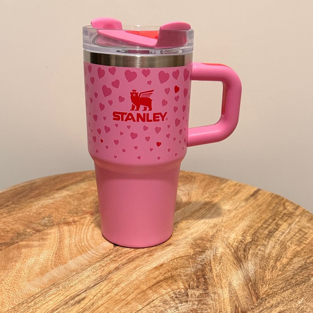 Brand New — Stanley Valentines Edition Quencher H2O 20oz Tumbler